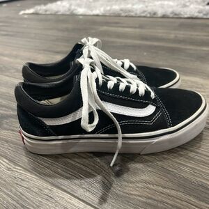 Black Vans Low-Top Sneakers